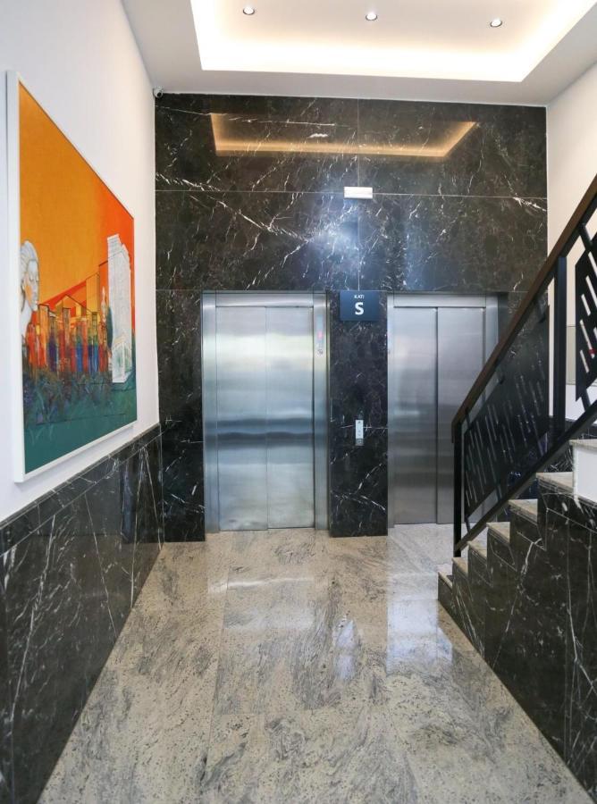 Central Luxury Apartment Prisztina Zewnętrze zdjęcie