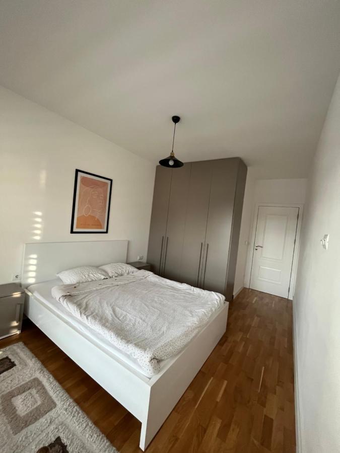 Central Luxury Apartment Prisztina Zewnętrze zdjęcie